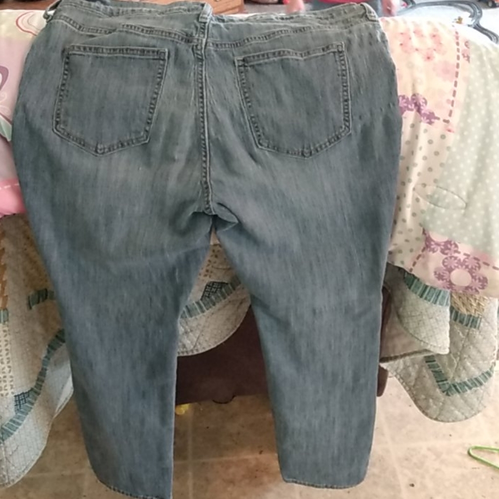 Jeans - Picture 2 of 3